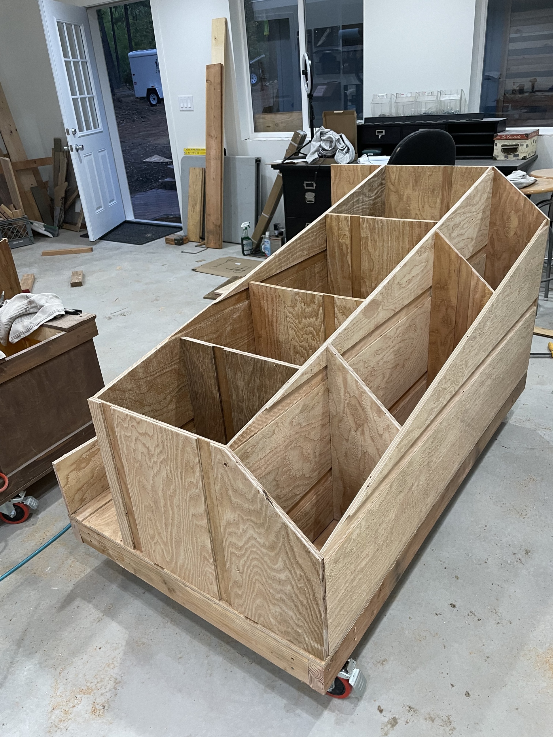 How to Build a Scrap Wood Storage Cart